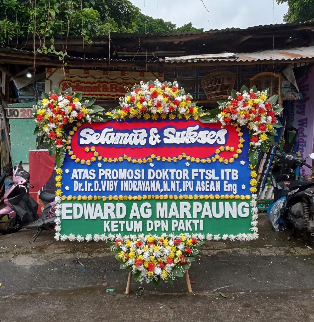 Toko Bunga di jalan Citarum Bandung