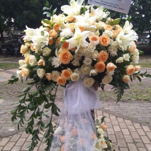 Standing Flower Ucapan Selamat - Toko Bunga Bandung